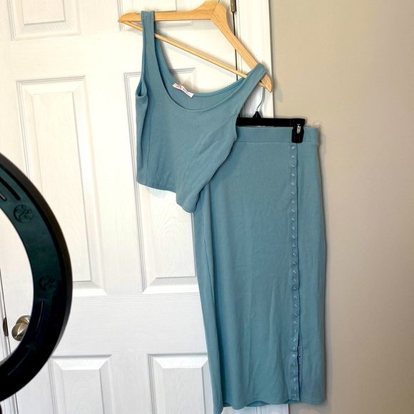 NanaMacs Tops - Skirt and Crop top set